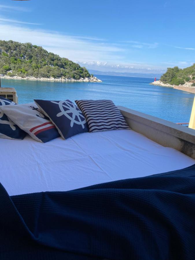Accommodation Triton Lastovo Esterno foto